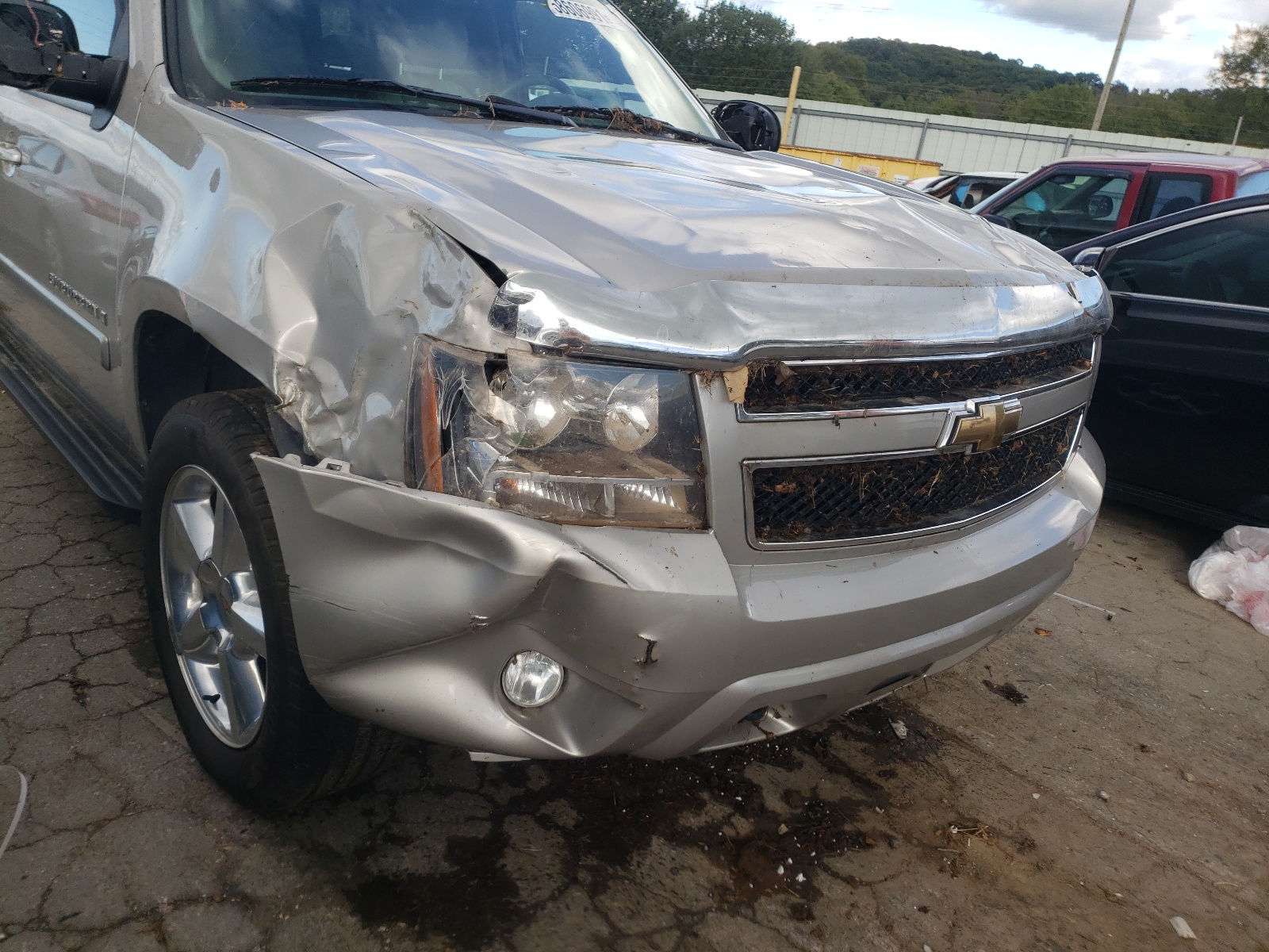 Photo 9 from auction – 2008 CHEVROLET SUBURBAN K with VIN 1GNFK16388J206904