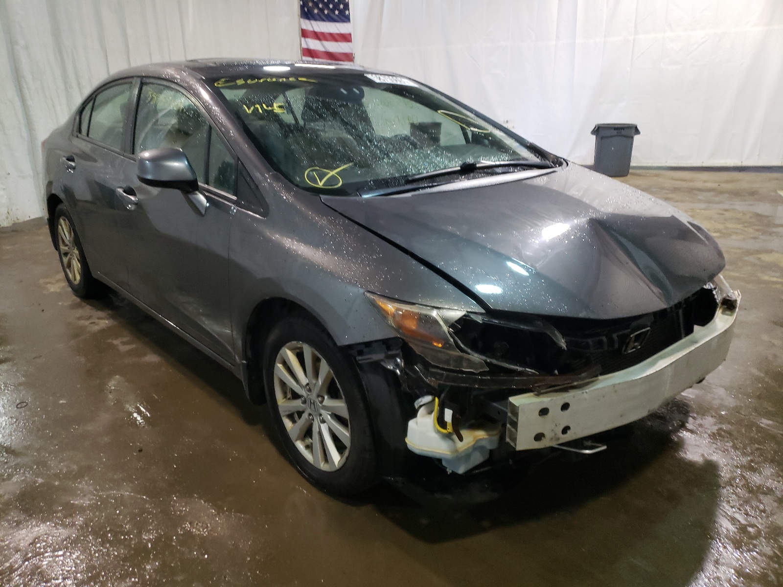 Photo 1 from auction – 2012 HONDA CIVIC EXL with VIN 2HGFB2F96CH582581