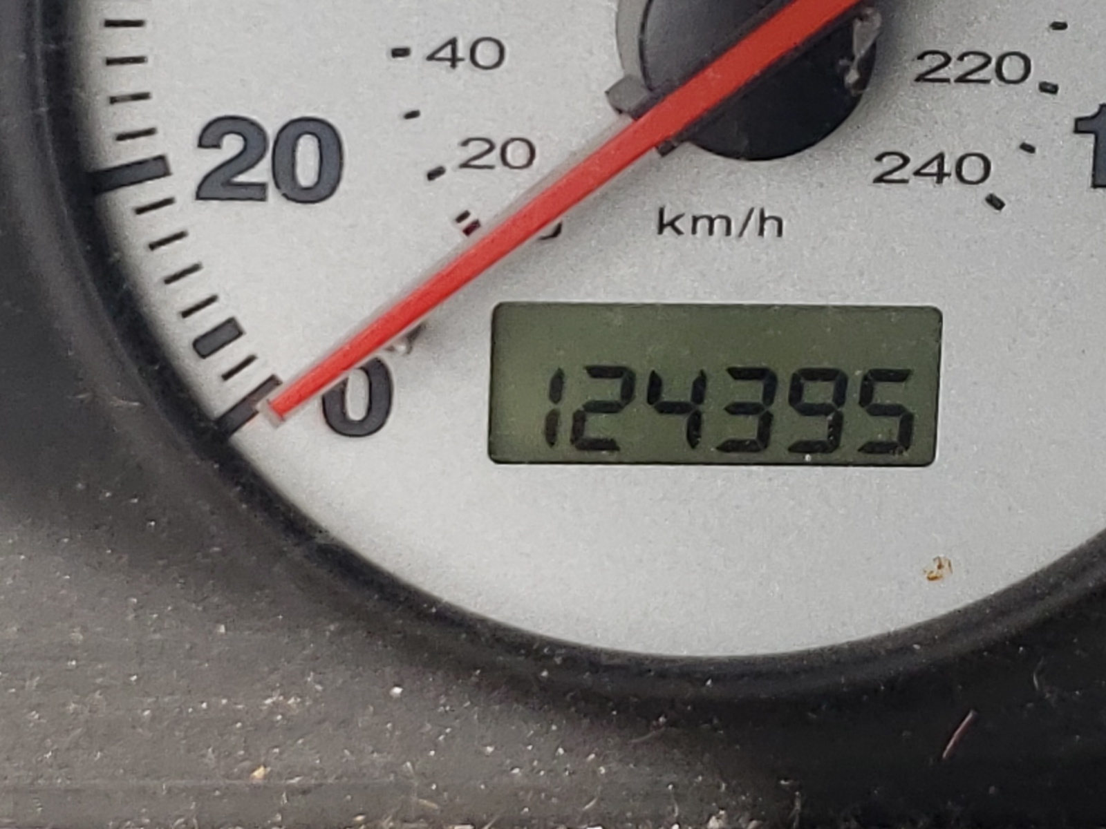 Photo 8 from auction – 2002 HONDA CIVIC EX with VIN 1HGES26712L027369