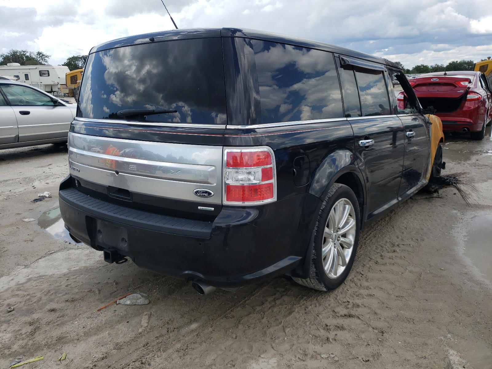Photo 4 from auction – 2013 FORD FLEX LIMIT with VIN 2FMHK6DT1DBD20982