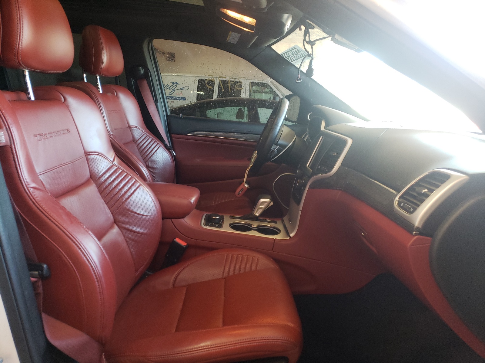 Photo 5 from auction – 2018 JEEP GRAND CHER with VIN 1C4RJFN99JC444640