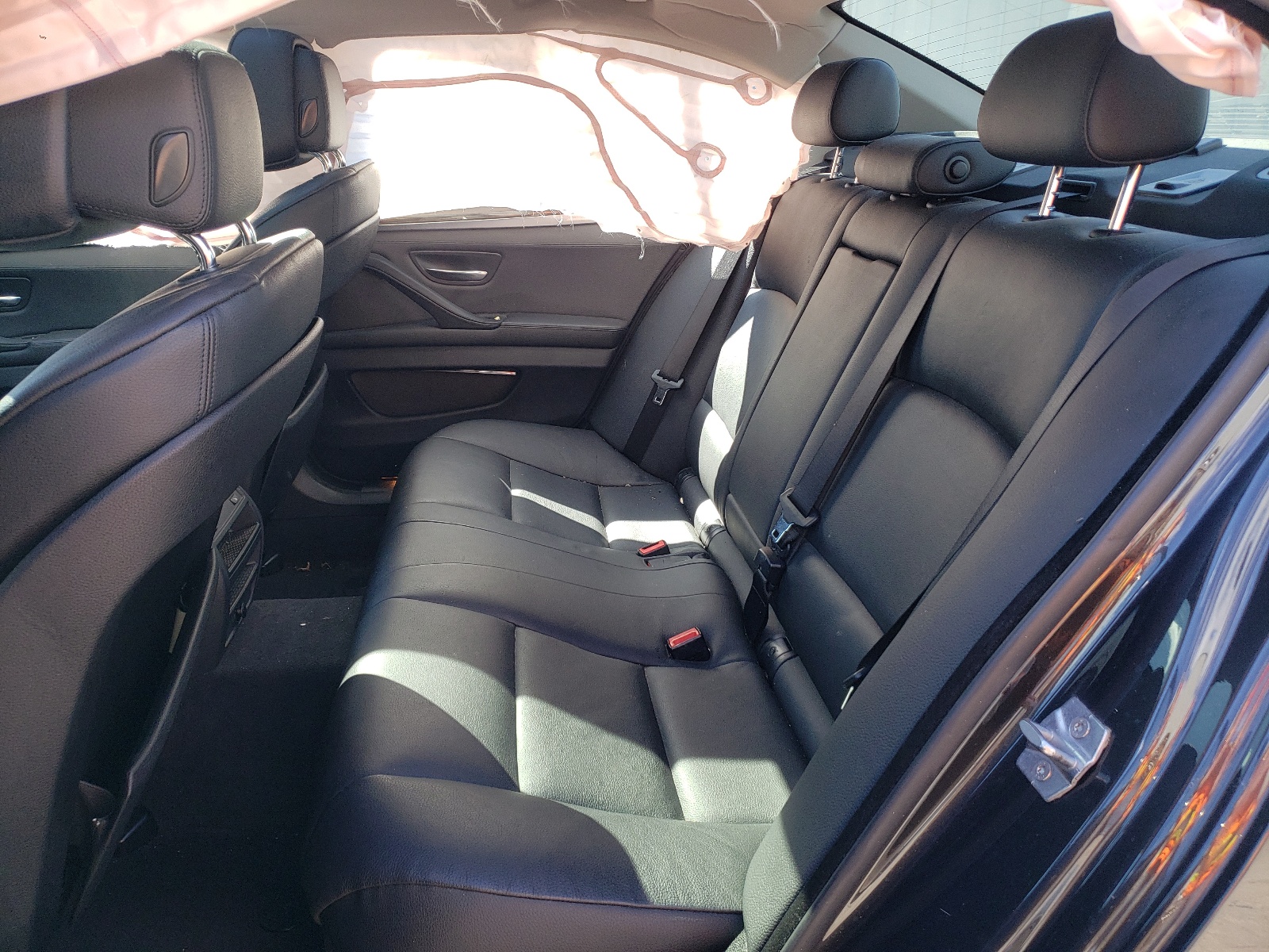 Zdjęcie 6 z aukcji – 2013 BMW 535 XI z VIN WBAFU7C54DDU73376