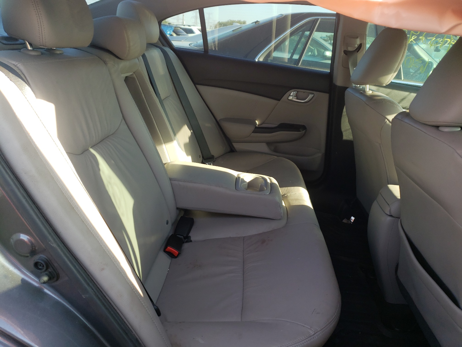 Photo 6 from auction – 2015 HONDA CIVIC EXL with VIN 2HGFB2F99FH544234