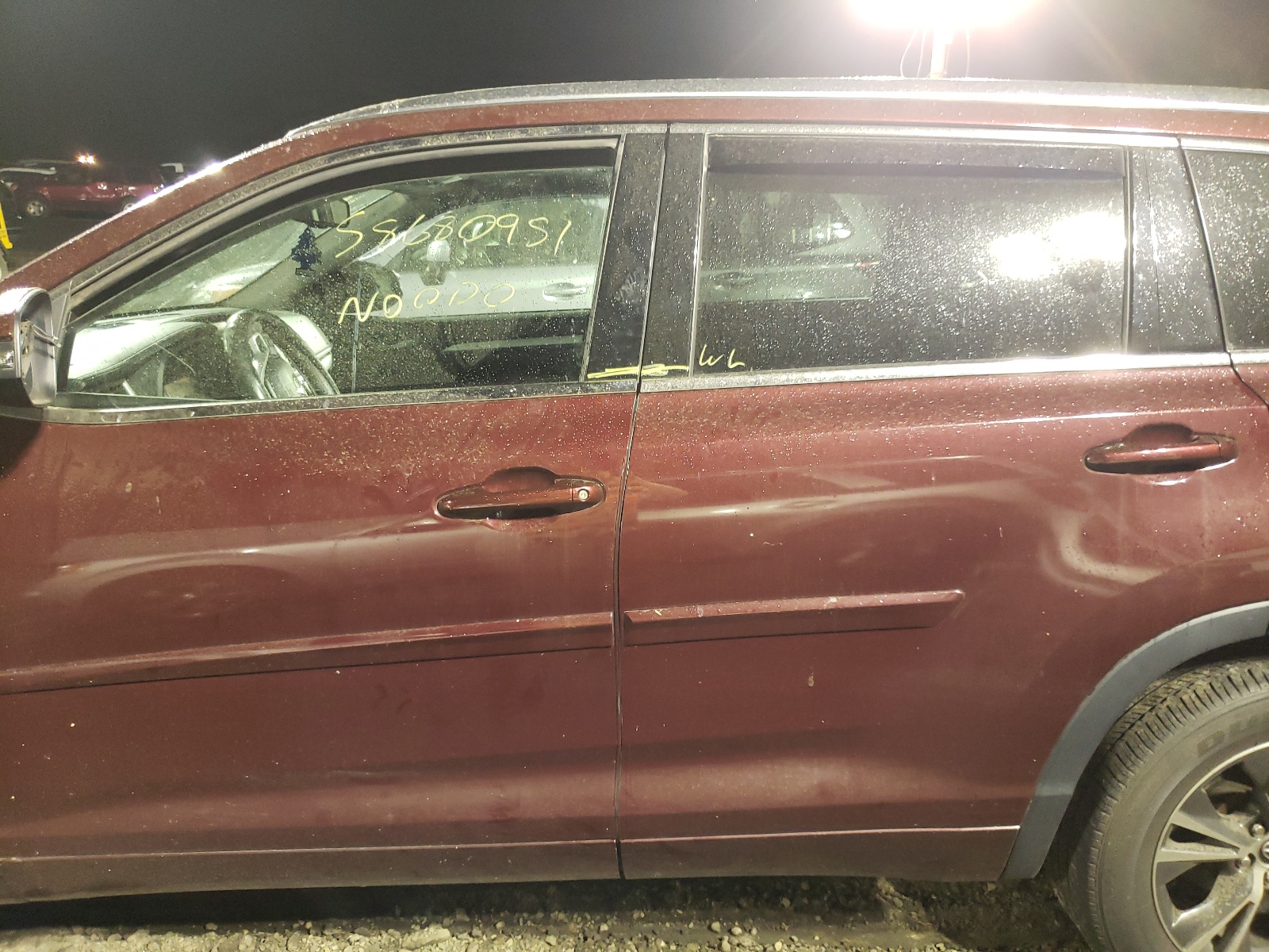 Zdjęcie 9 z aukcji – 2016 TOYOTA HIGHLANDER z VIN 5TDJKRFH6GS318180