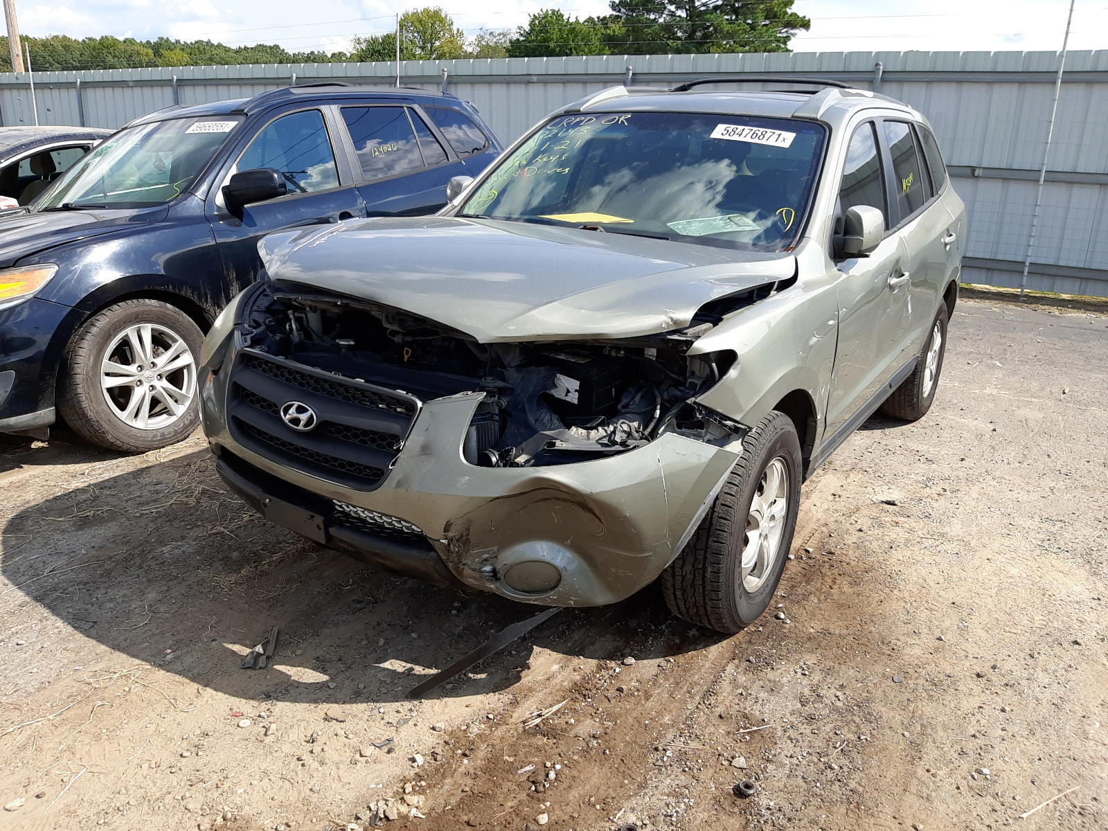 Photo 2 from auction – 2007 HYUNDAI SANTA FE G with VIN 5NMSG13D07H094951