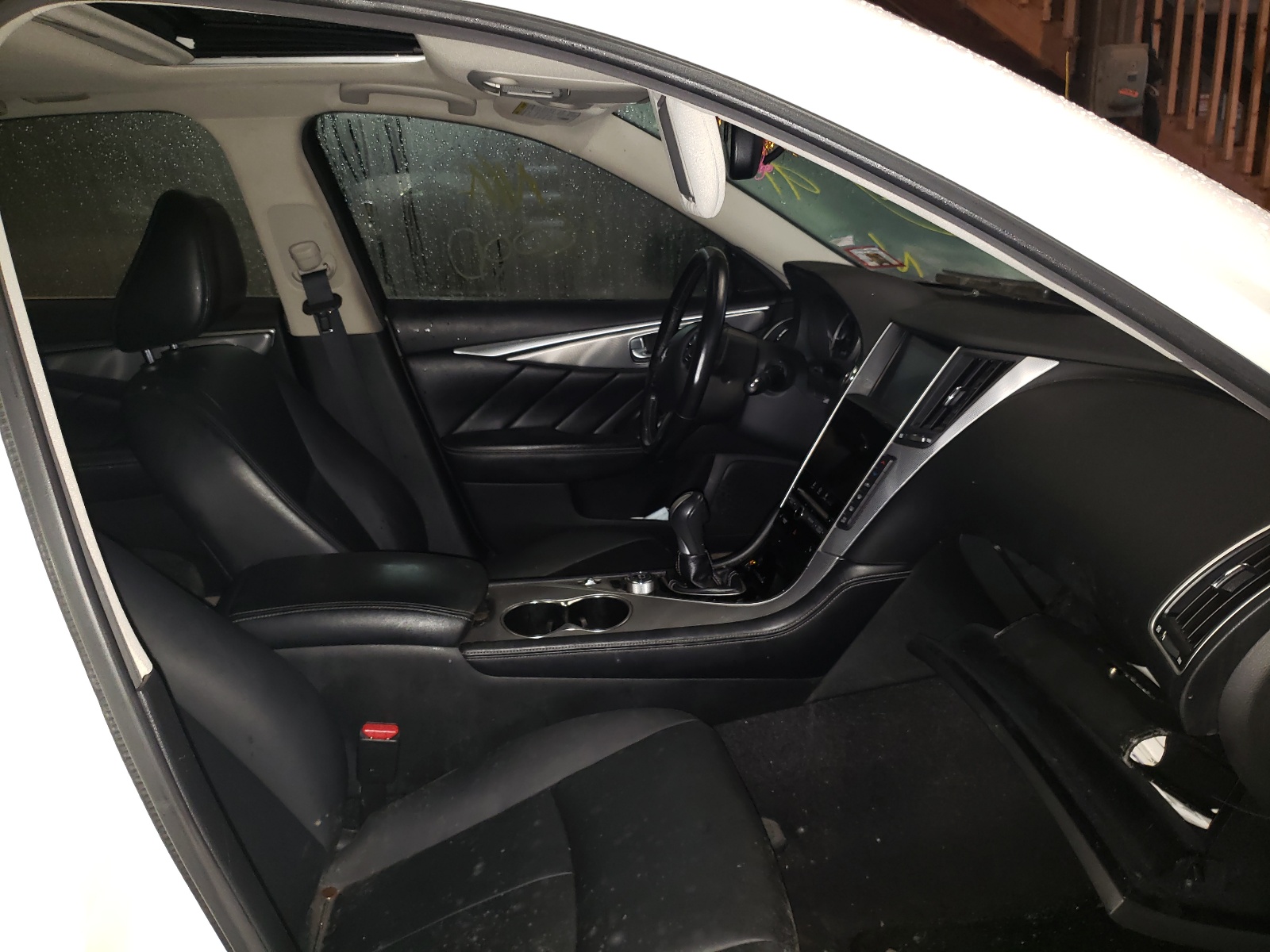 Photo 5 from auction – 2015 INFINITI Q50 BASE with VIN JN1BV7AR0FM418045