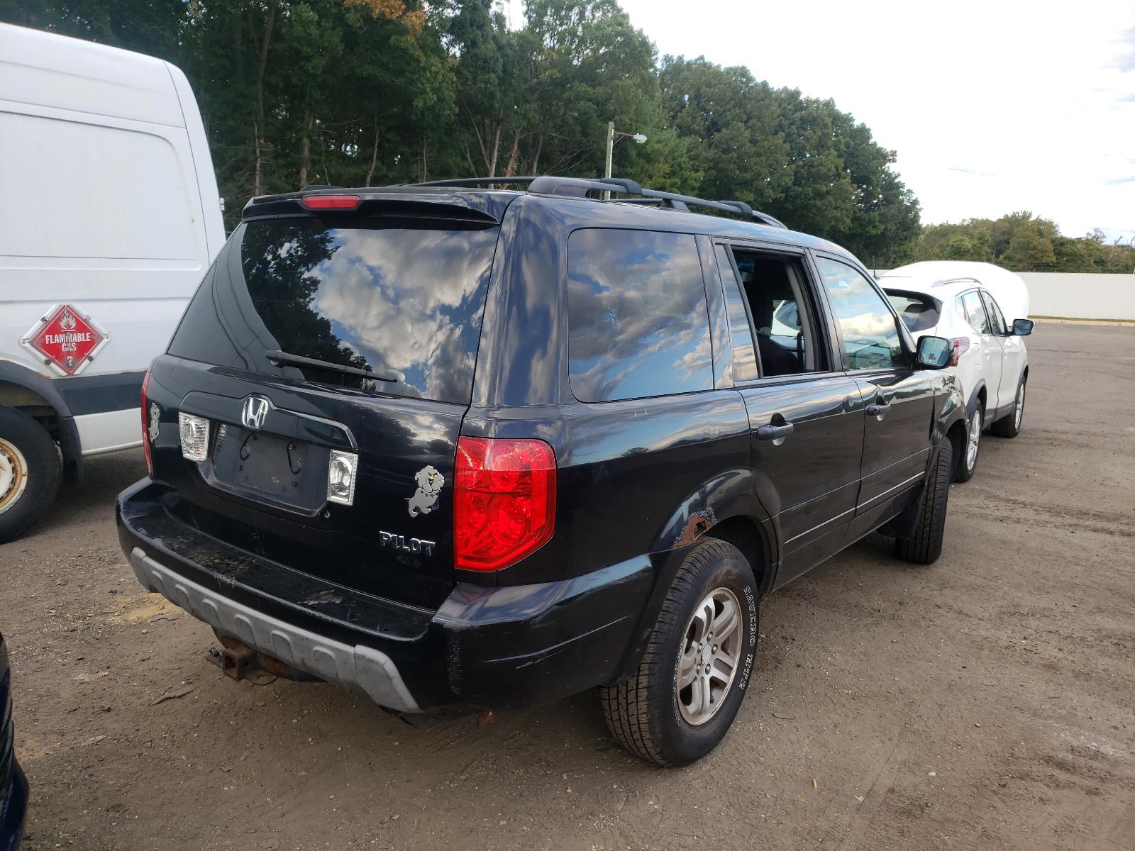 Photo 4 from auction – 2003 HONDA PILOT EXL with VIN 2HKYF18533H512124