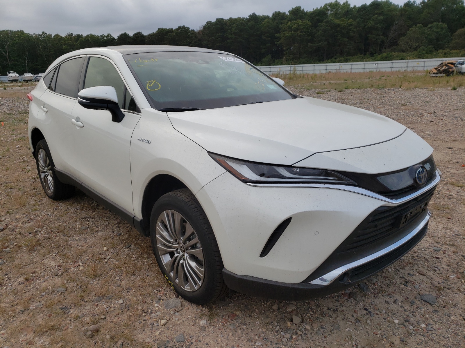 TOYOTA VENZA LE 2021 with VIN JTEAAAAH1MJ043494 - Photo from auction