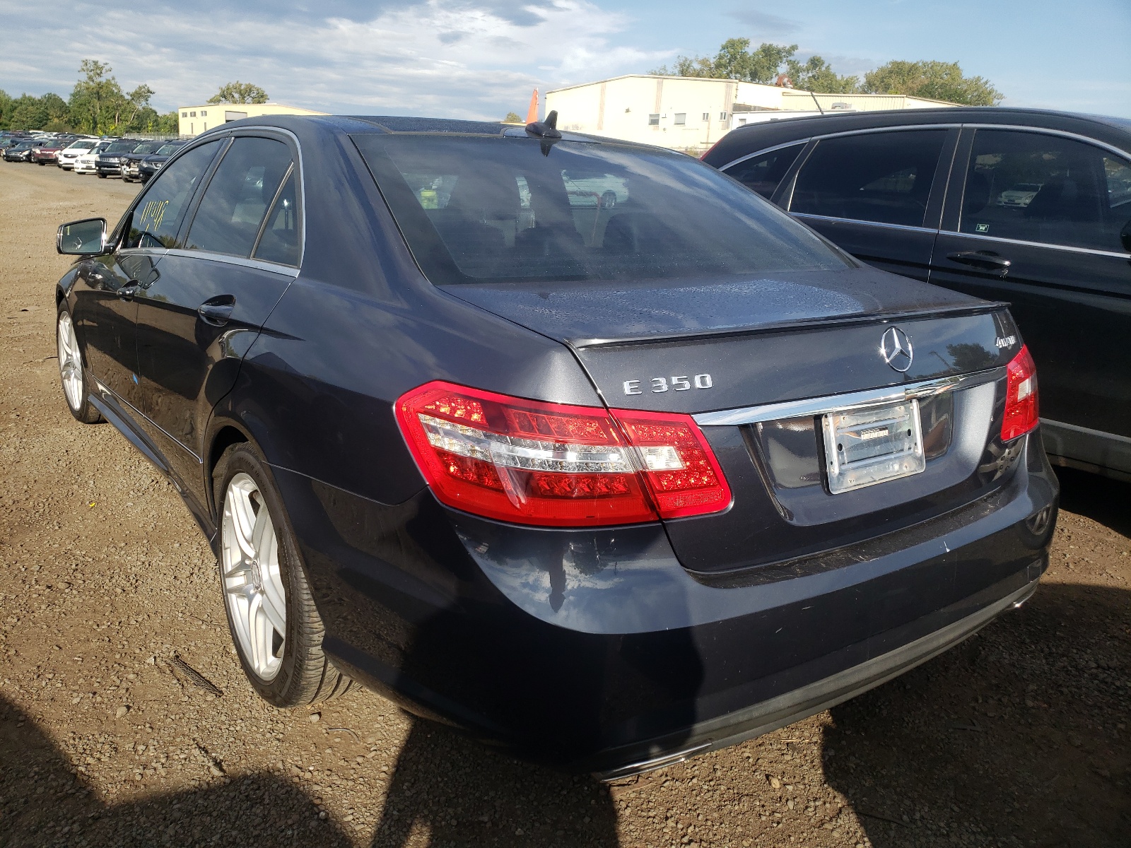 Photo 3 from auction – 2011 MERCEDES-BENZ E 350 4MAT with VIN WDDHF8HB5BA362060
