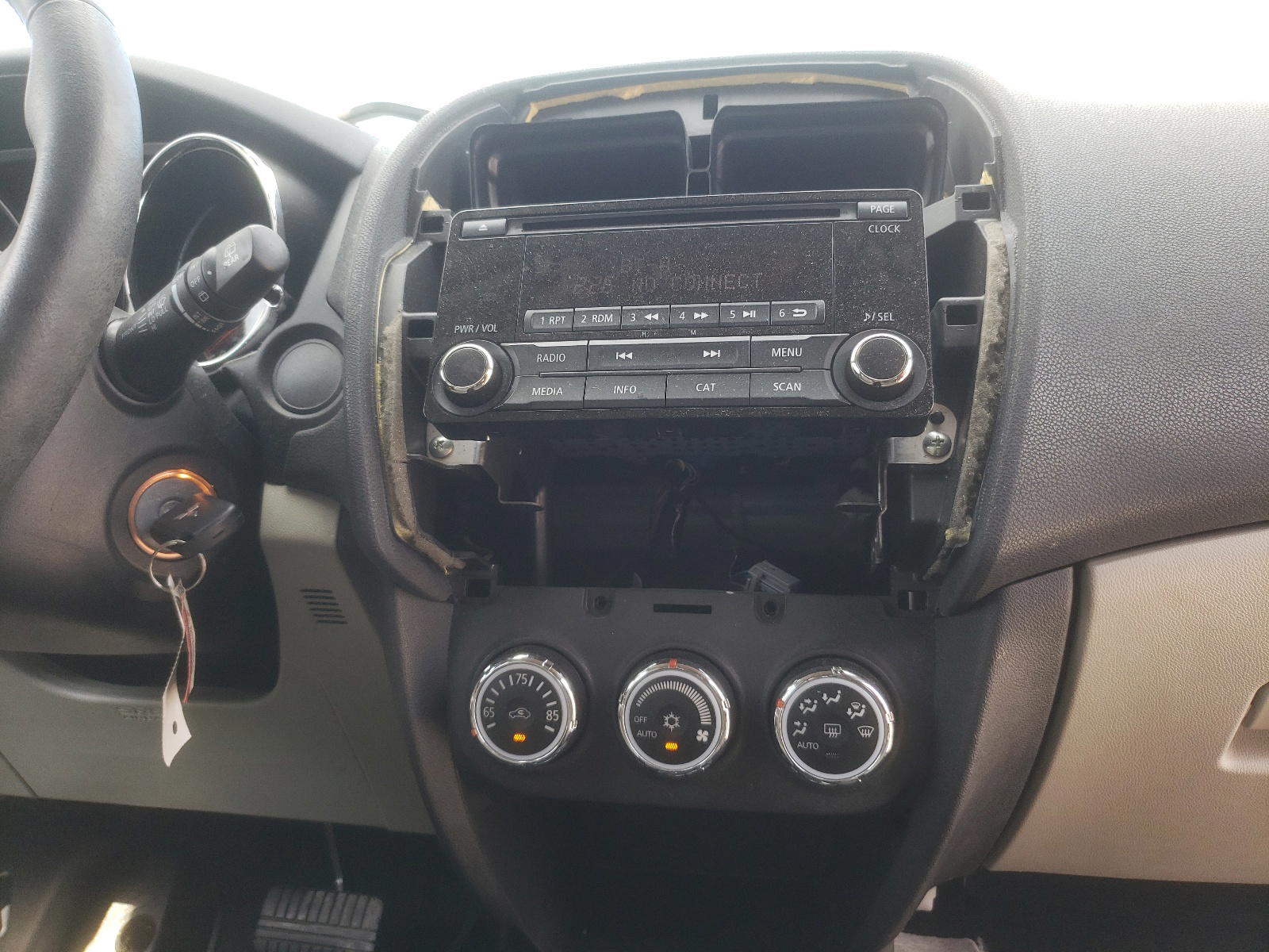 Photo 9 from auction – 2017 MITSUBISHI OUTLANDER with VIN JA4AP3AU4HZ016366