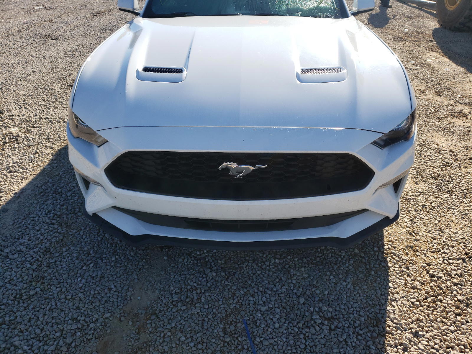Photo 9 from auction – 2018 FORD MUSTANG with VIN 1FA6P8TH7J5161977
