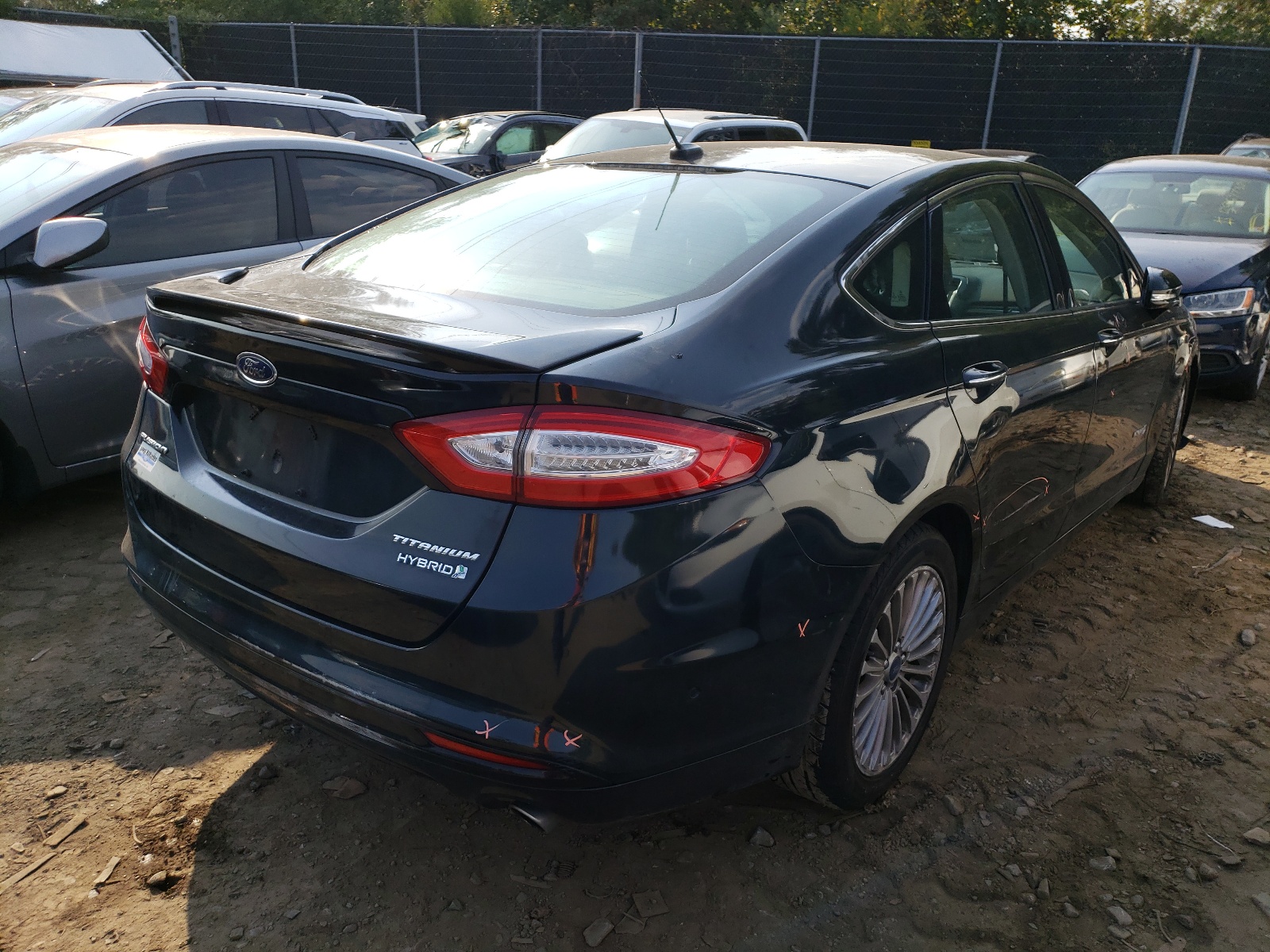 Photo 4 from auction – 2014 FORD FUSION TIT with VIN 3FA6P0RU3ER191101