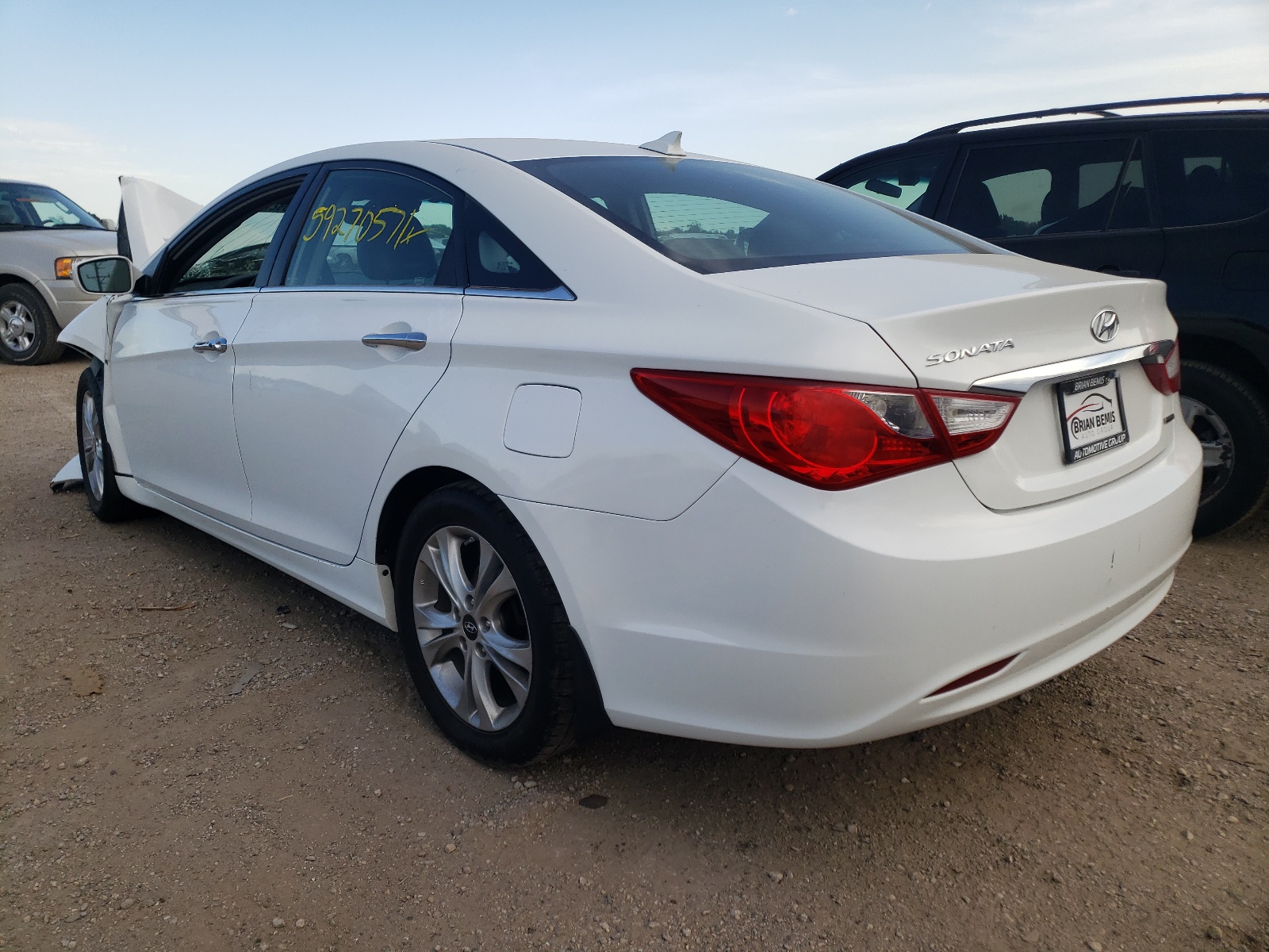 Photo 3 from auction – 2013 HYUNDAI SONATA SE with VIN 5NPEC4AC7DH572771