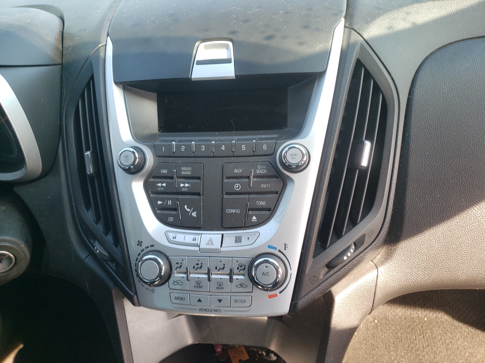 Photo 9 from auction – 2014 CHEVROLET EQUINOX LS with VIN 2GNALAEK8E6132165