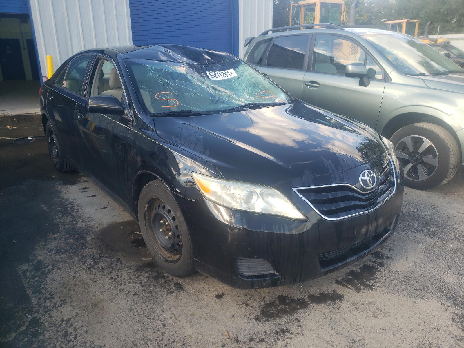 TOYOTA CAMRY BASE 2011 with VIN 4T1BF3EK1BU166571 - Photo from auction