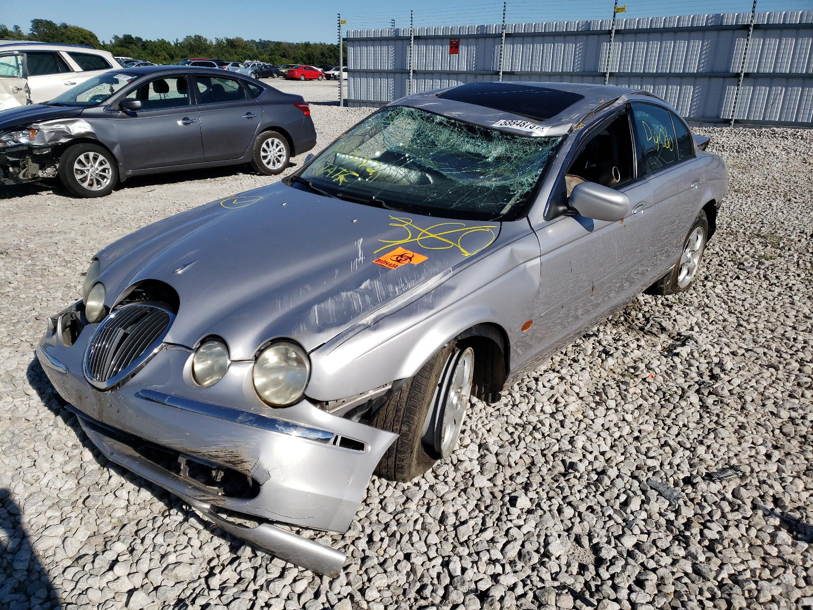 Photo 2 from auction – 2000 JAGUAR S-TYPE with VIN SAJDA01C0YFL63402