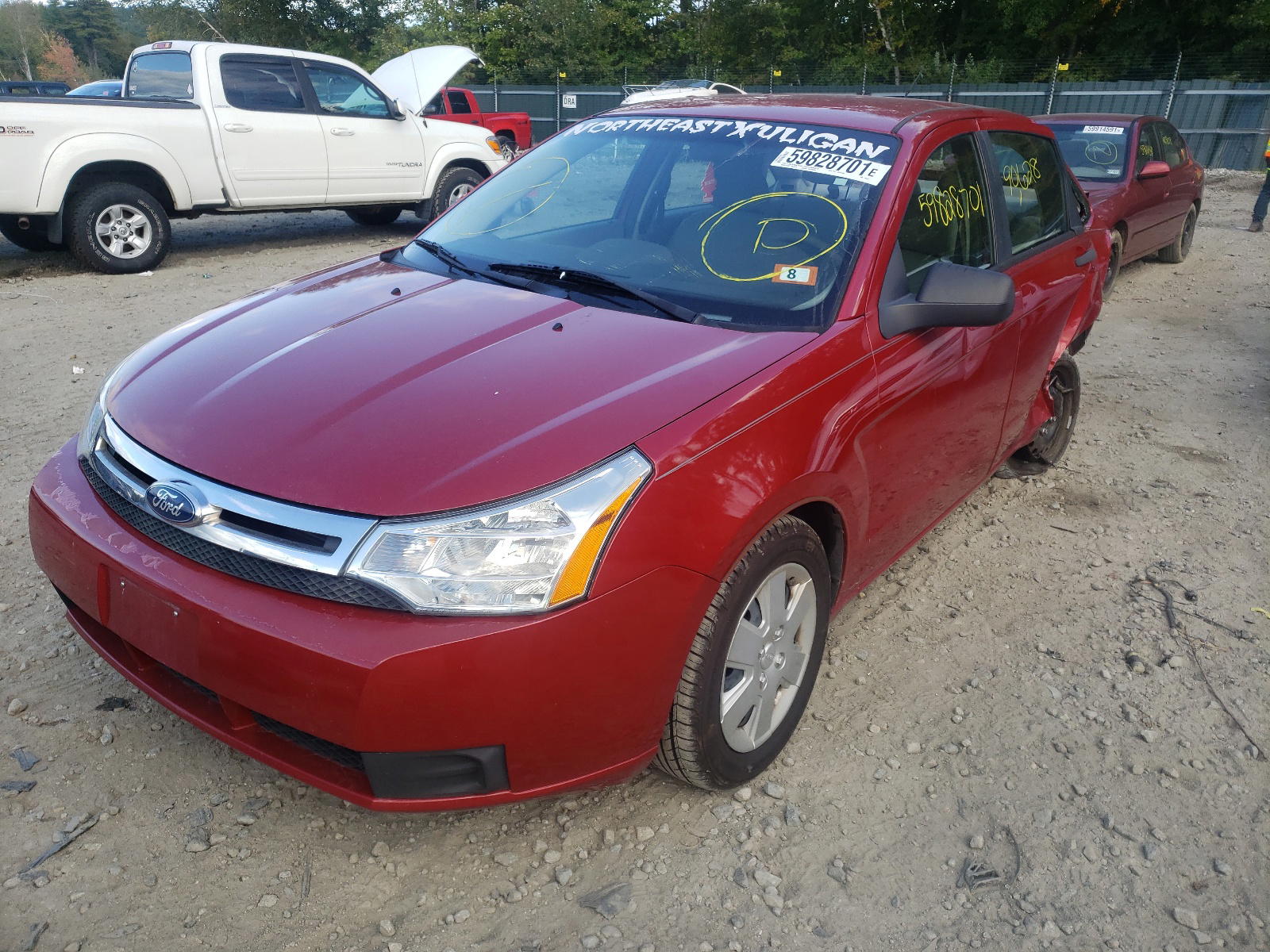 Photo 2 from auction – 2011 FORD FOCUS S with VIN 1FAHP3EN3BW110521