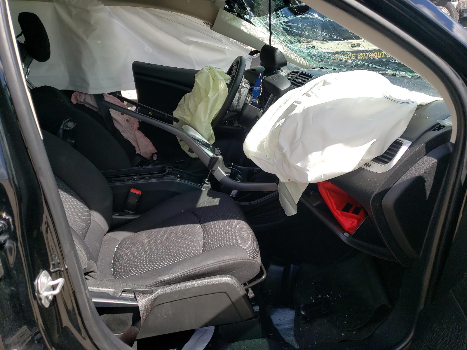 Photo 5 from auction – 2018 DODGE JOURNEY SE with VIN 3C4PDCAB4JT527709