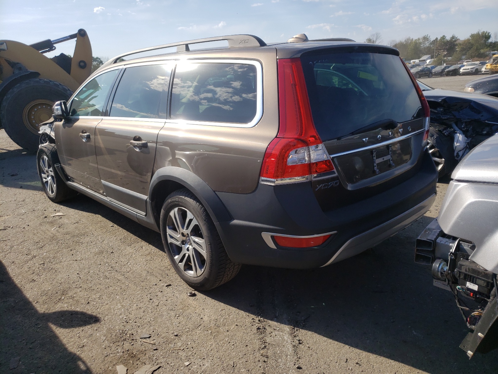 Photo 3 from auction – 2015 VOLVO XC70 3.2 P with VIN YV4940NB2F1199686