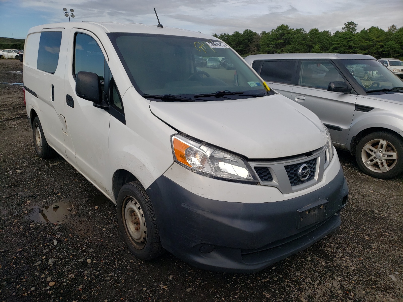 Photo 14 from auction – 2015 NISSAN NV200 2.5S with VIN 3N6CM0KN2FK727049
