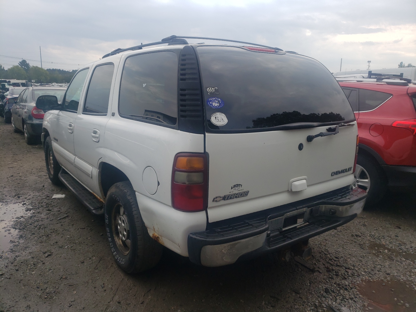 Photo 3 from auction – 2002 CHEVROLET TAHOE with VIN 1GNEK13ZX2J242587