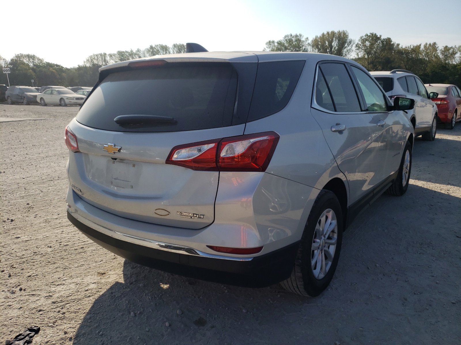 Photo 4 from auction – 2018 CHEVROLET EQUINOX LT with VIN 2GNAXJEVXJ6274669