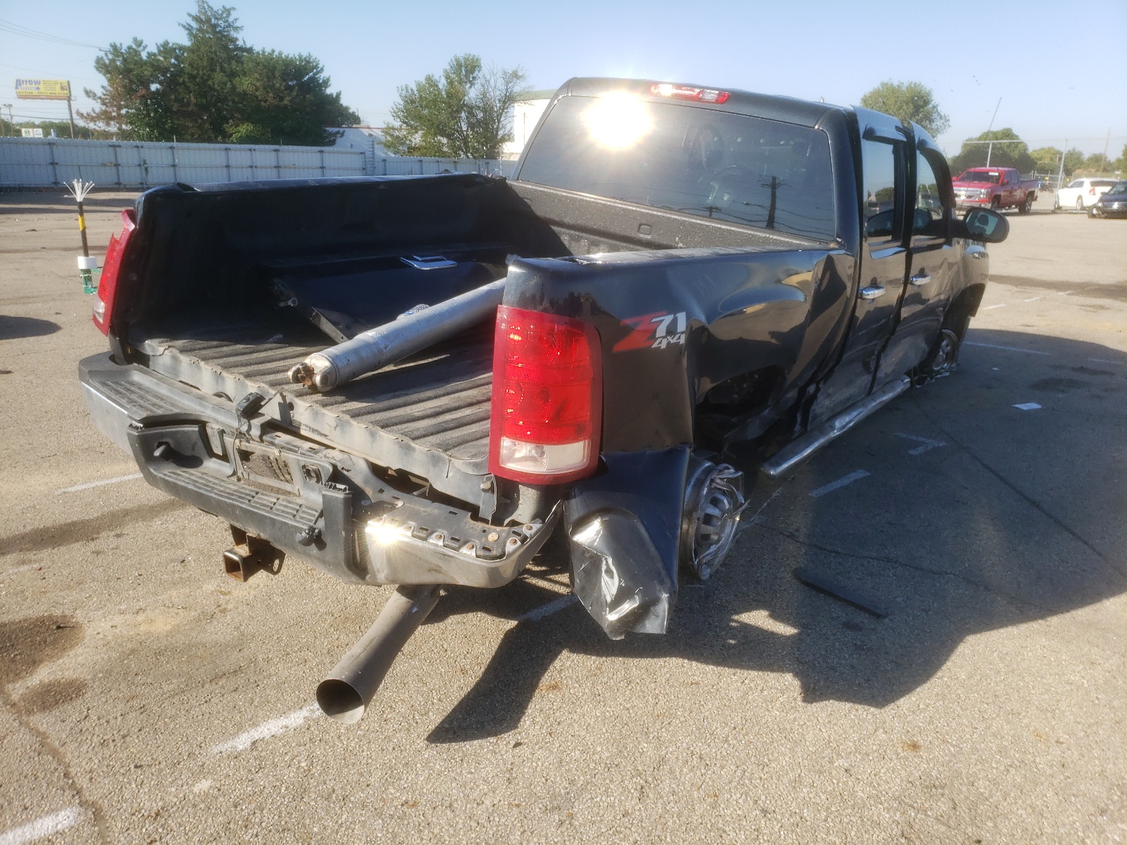 Photo 4 from auction – 2009 GMC SIERRA K25 with VIN 1GTHK53619F131894