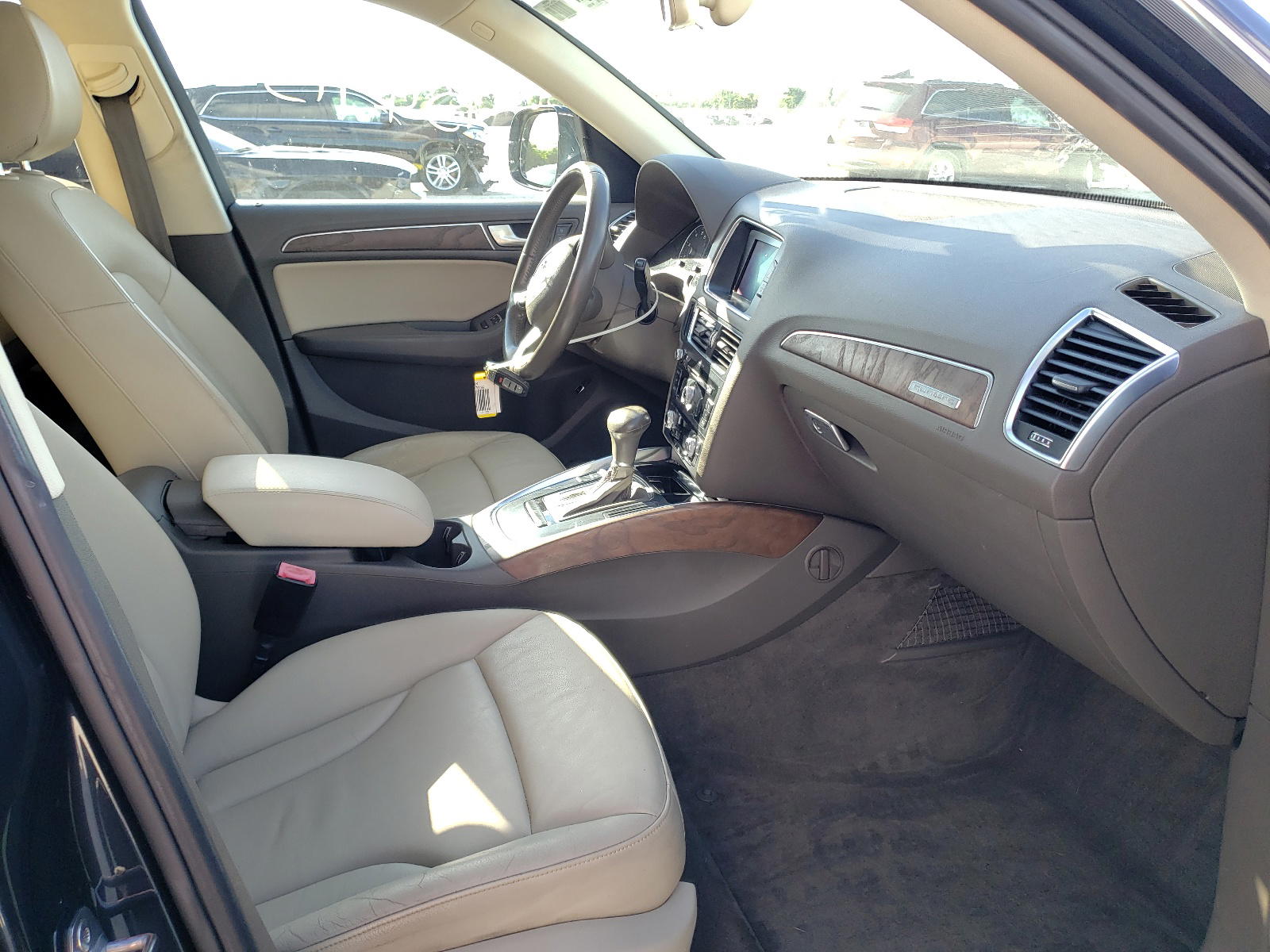 Photo 5 from auction – 2013 AUDI Q5 PREMIUM with VIN WA1CFAFP1DA070736