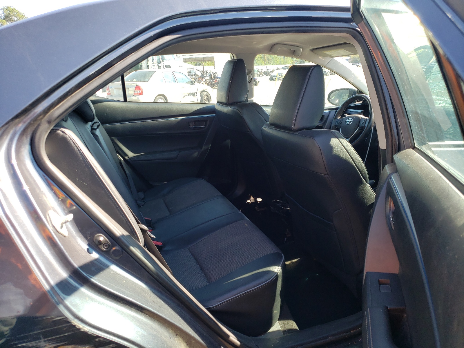 Zdjęcie 6 z aukcji – 2016 TOYOTA COROLLA L z VIN 5YFBURHE0GP405650