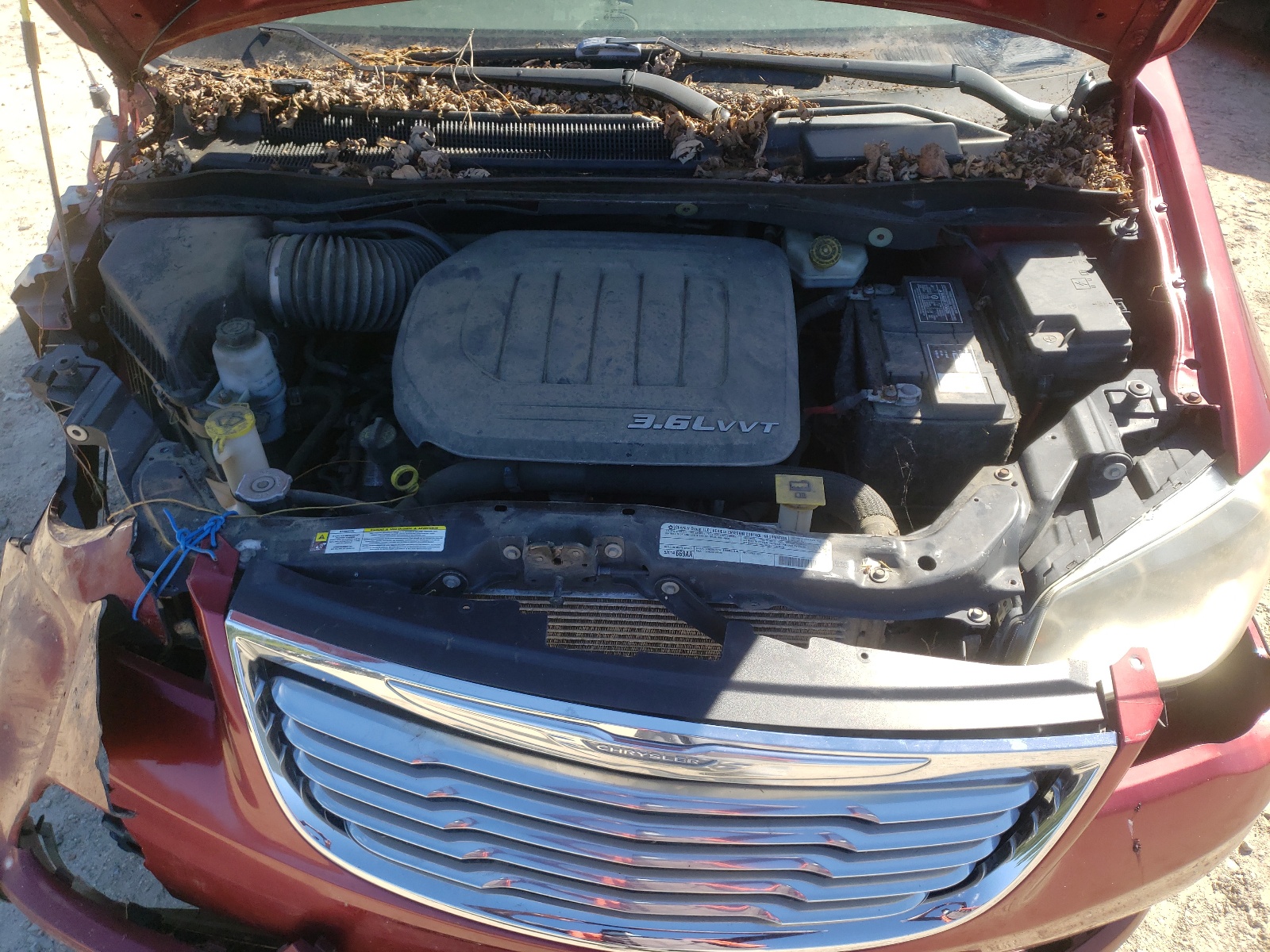Photo 7 from auction – 2012 CHRYSLER TOWN & COU with VIN 2C4RC1CG9CR170882