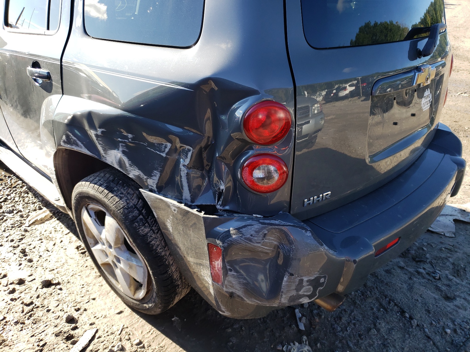 Photo 9 from auction – 2008 CHEVROLET HHR LT with VIN 3GNCA43DX8S712401