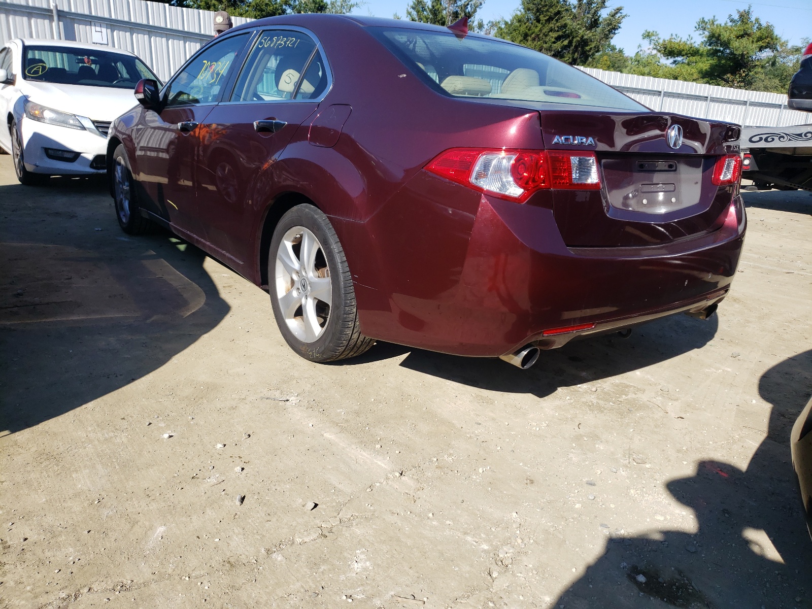 Photo 3 from auction – 2010 ACURA TSX with VIN JH4CU2F6XAC002572