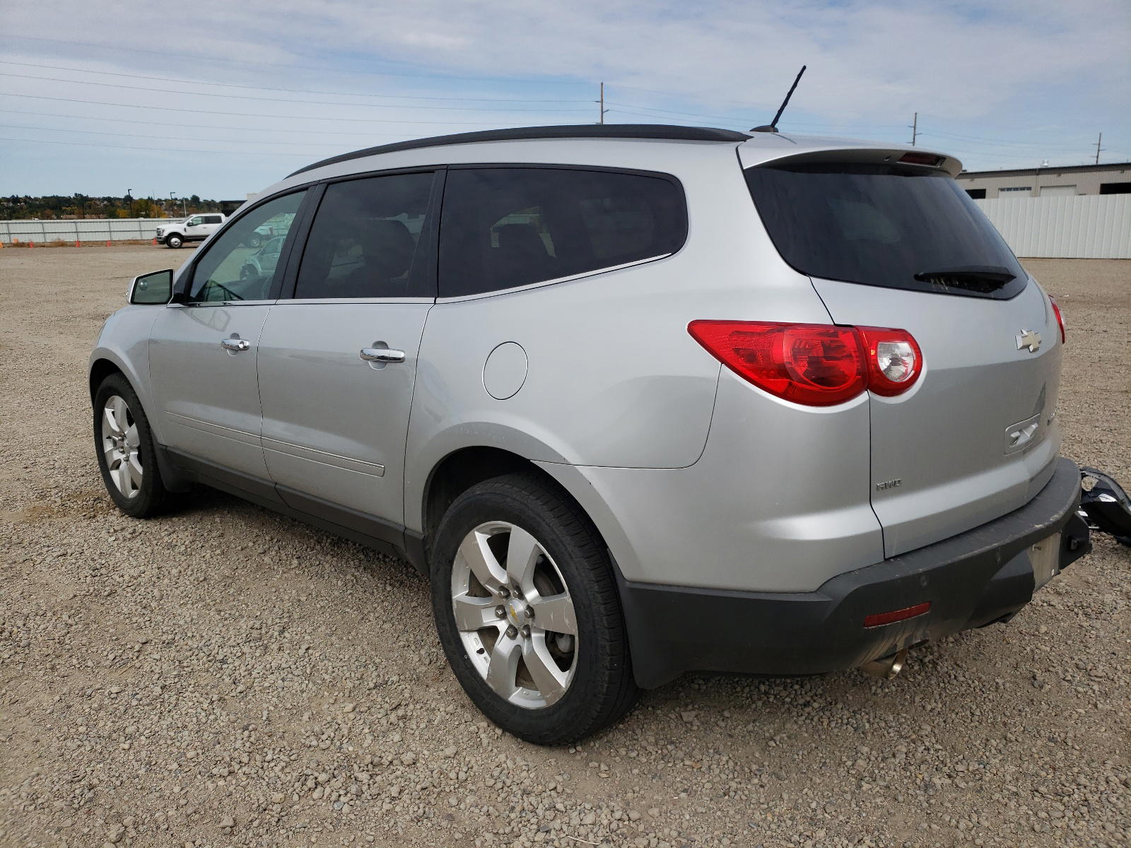 Photo 3 from auction – 2012 CHEVROLET TRAVERSE L with VIN 1GNKVLED7CJ111089