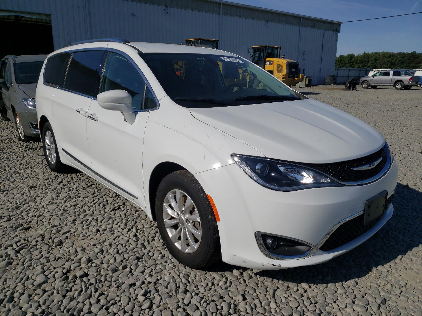 CHRYSLER PACIFICA T 2020 with VIN 2C4RC1BG6LR101455 - Photo from auction
