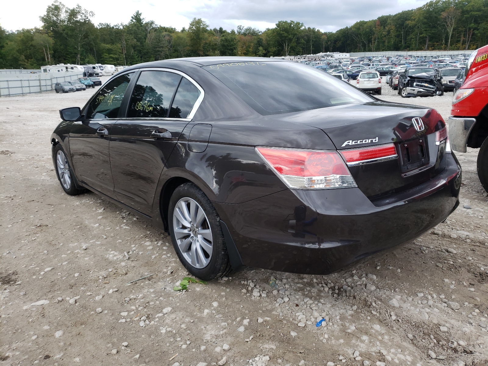 Photo 3 from auction – 2011 HONDA ACCORD EX with VIN 1HGCP2F76BA063174