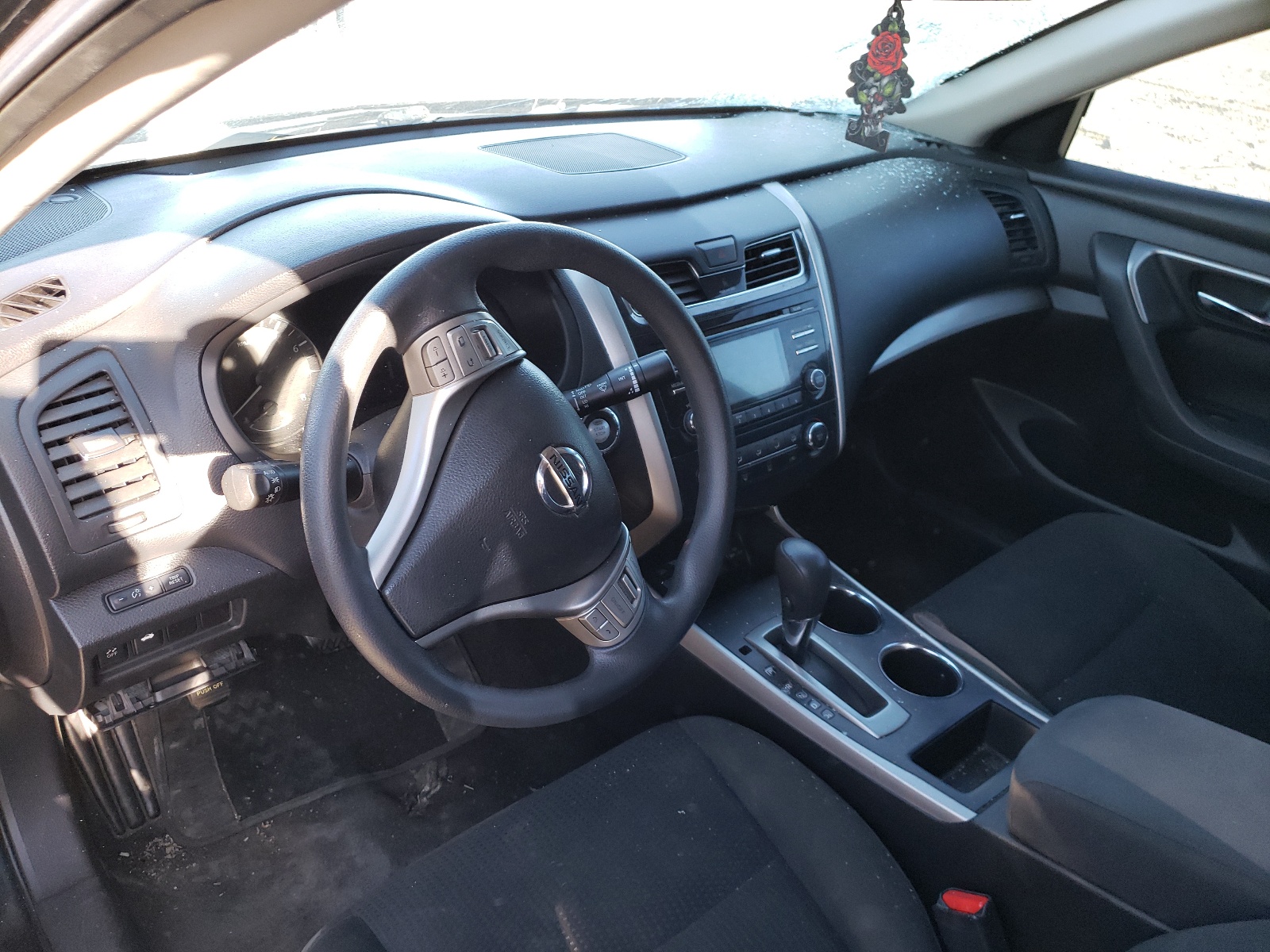 Photo 9 from auction – 2015 NISSAN ALTIMA 2.5 with VIN 1N4AL3APXFC127859