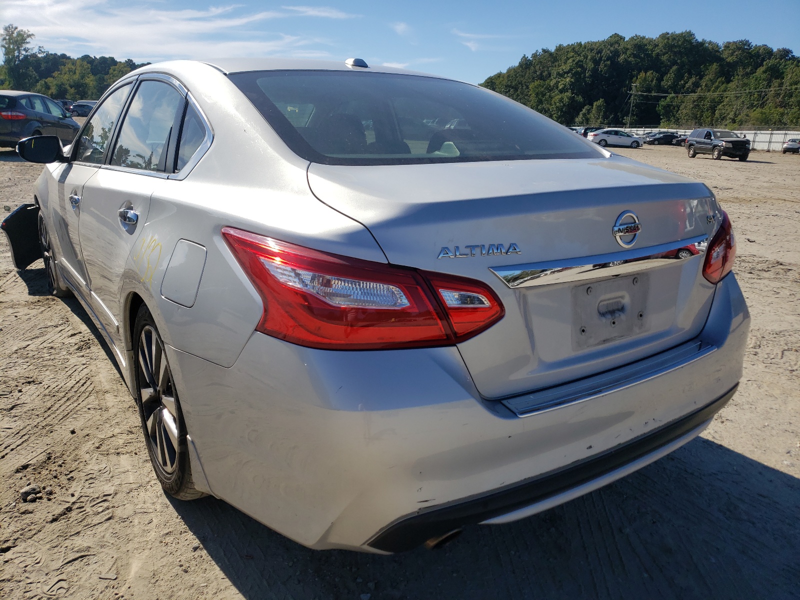 Photo 3 from auction – 2017 NISSAN ALTIMA 2.5 with VIN 1N4AL3AP9HC259238