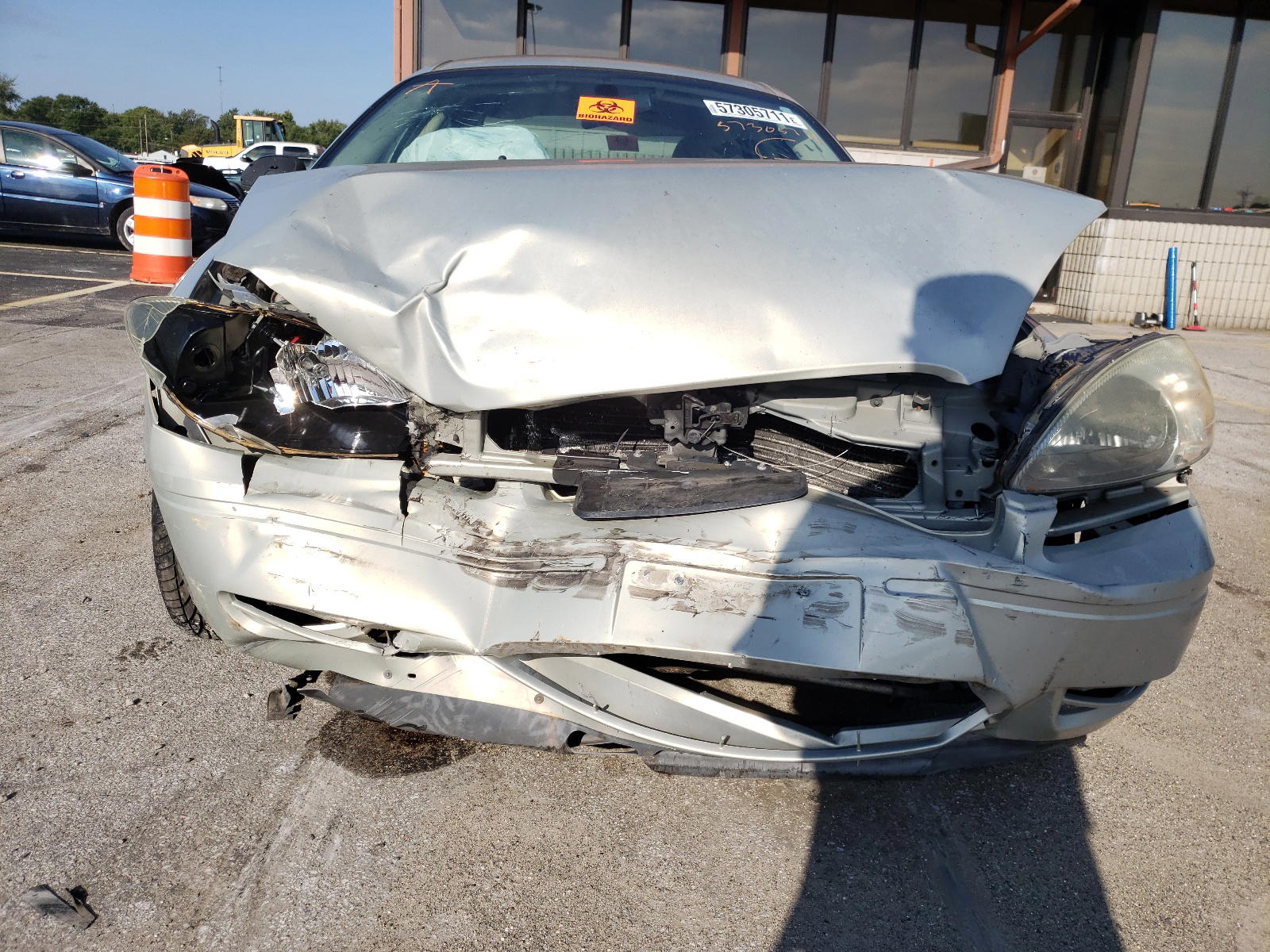 Photo 9 from auction – 2007 FORD TAURUS SE with VIN 1FAFP53U67A203924