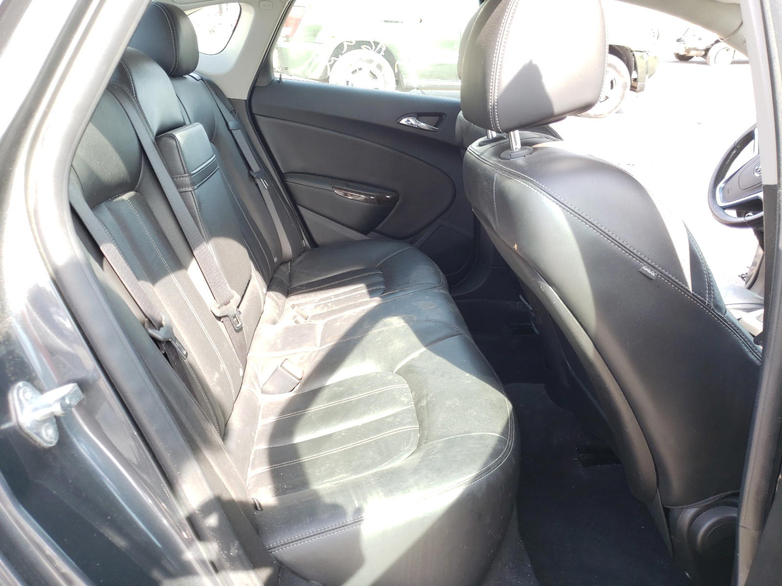 Photo 6 from auction – 2012 BUICK VERANO with VIN 1G4PS5SK3C4167336