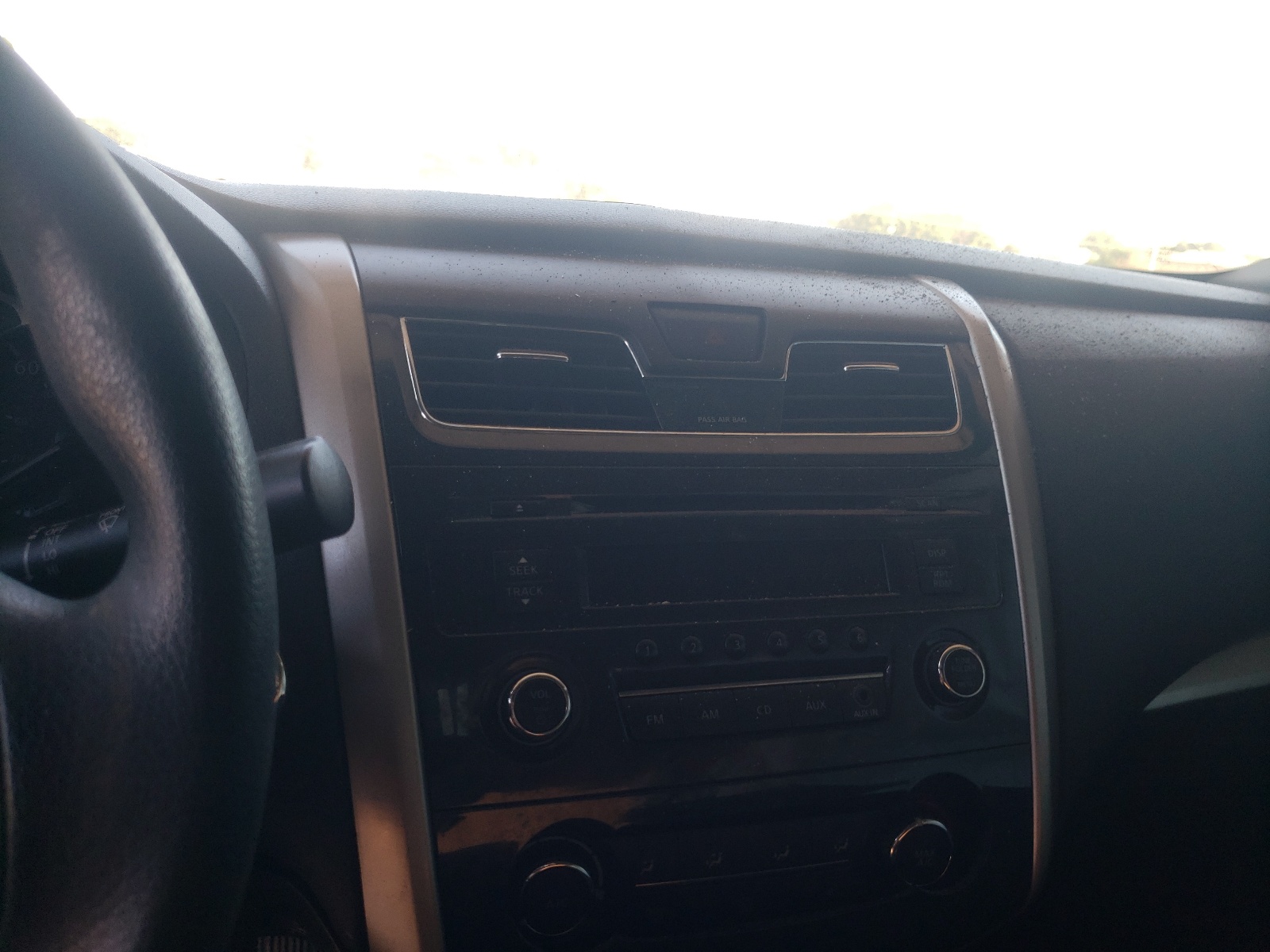 Photo 9 from auction – 2015 NISSAN ALTIMA 2.5 with VIN 1N4AL3AP4FC268474