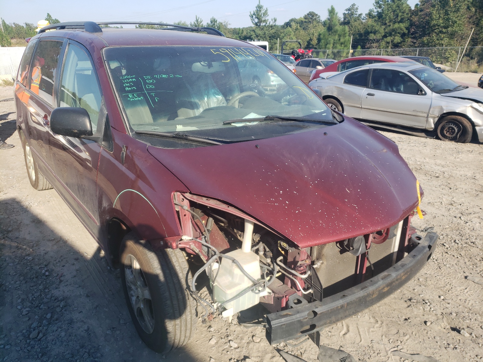 TOYOTA SIENNA CE 2005 with VIN 5TDZA23C95S366999 - Photo from auction