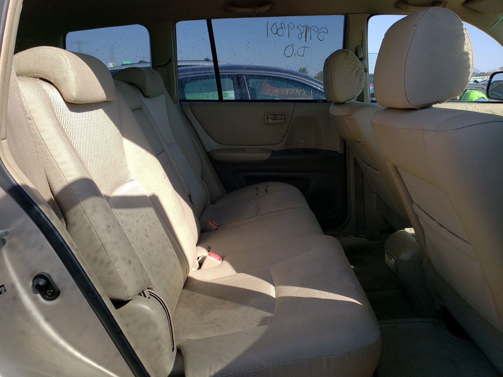 صورة رقم 6 من المزاد - 2005 TOYOTA HIGHLANDER مع VIN JTEDP21AX50079387