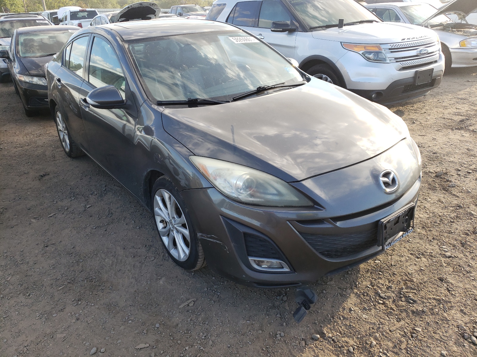 MAZDA 3 S 2010 with VIN JM1BL1S61A1174923 - Photo from auction