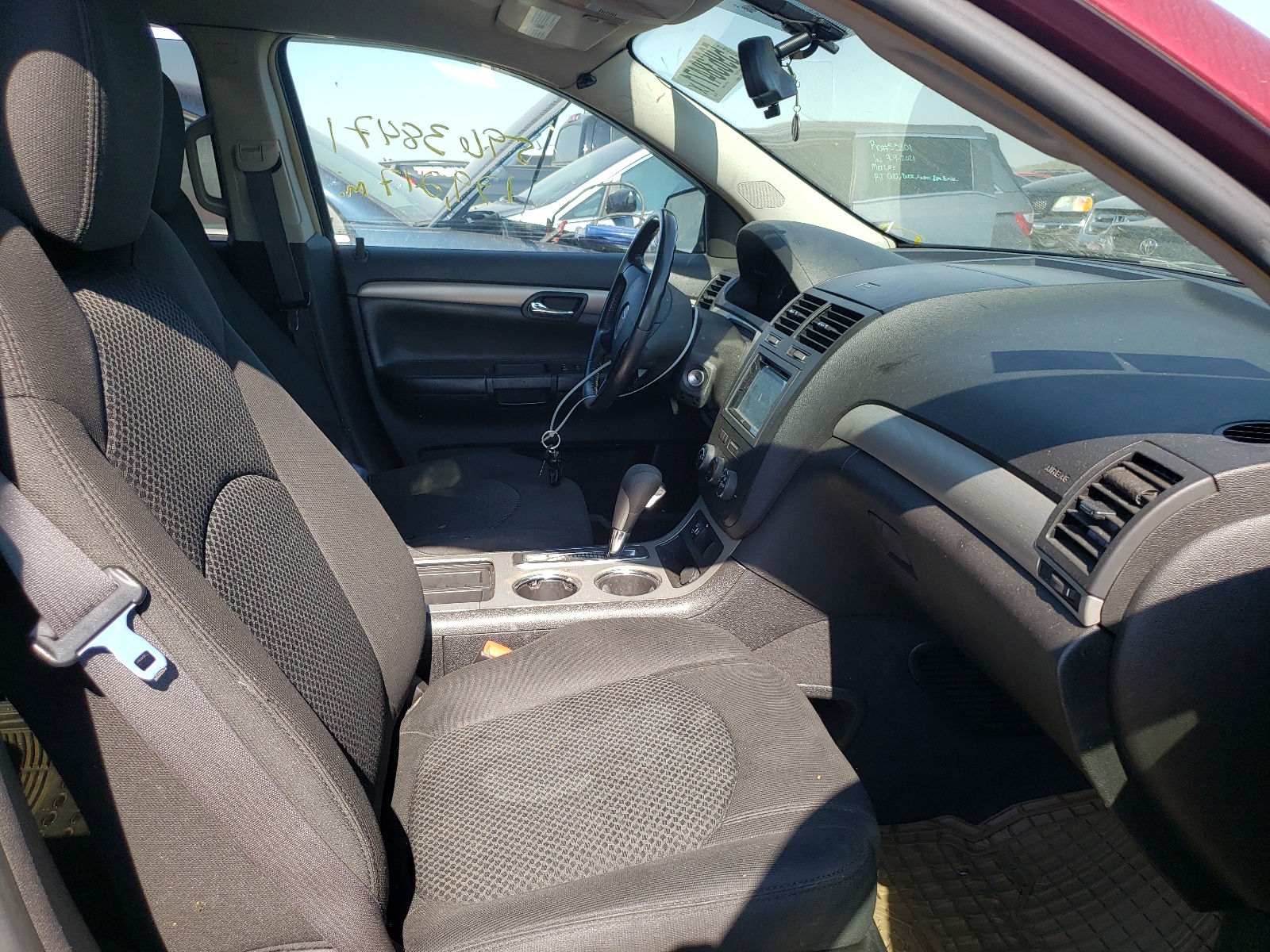 Photo 5 from auction – 2008 SATURN OUTLOOK XE with VIN 5GZER13718J261152