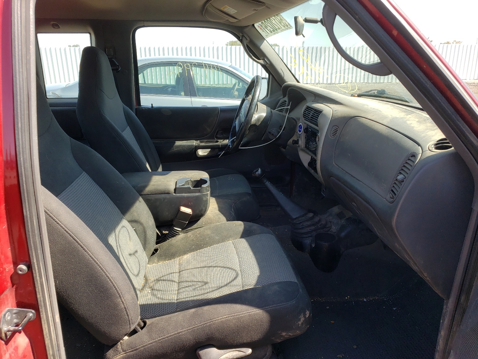Photo 5 from auction – 2003 FORD RANGER SUP with VIN 1FTYR14U13PB49587