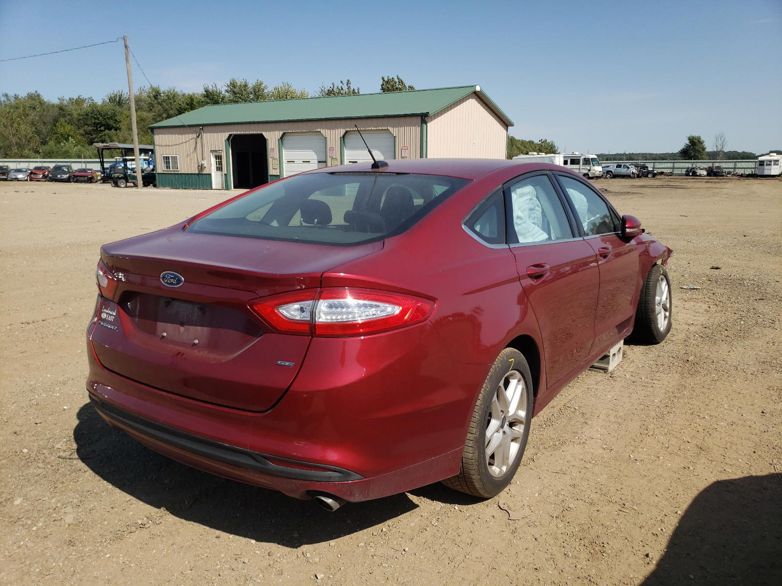 Photo 4 from auction – 2016 FORD FUSION with VIN 3FA6P0H78GR111161