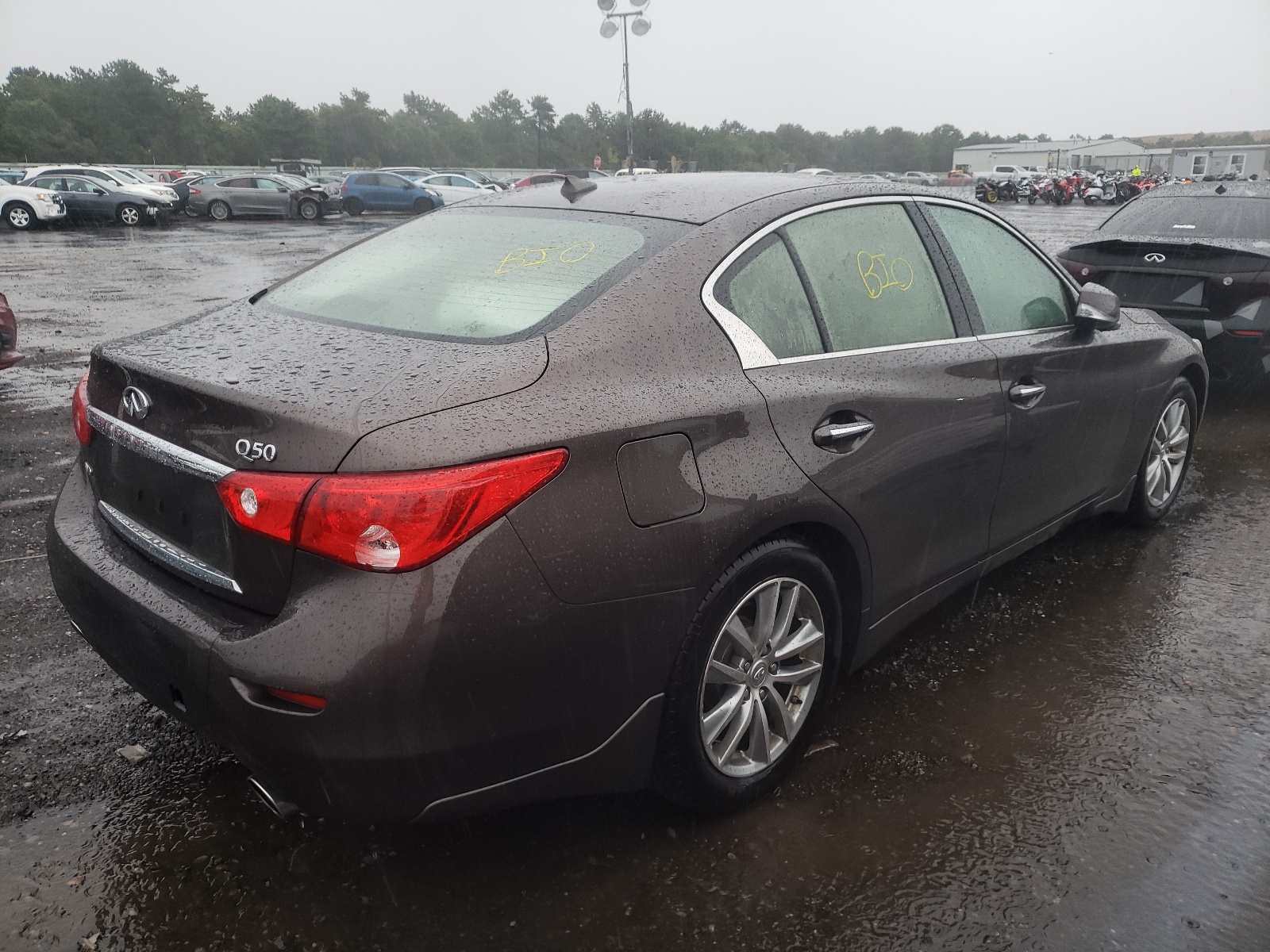 Photo 4 from auction – 2016 INFINITI Q50 BASE with VIN JN1CV7AR4GM251078