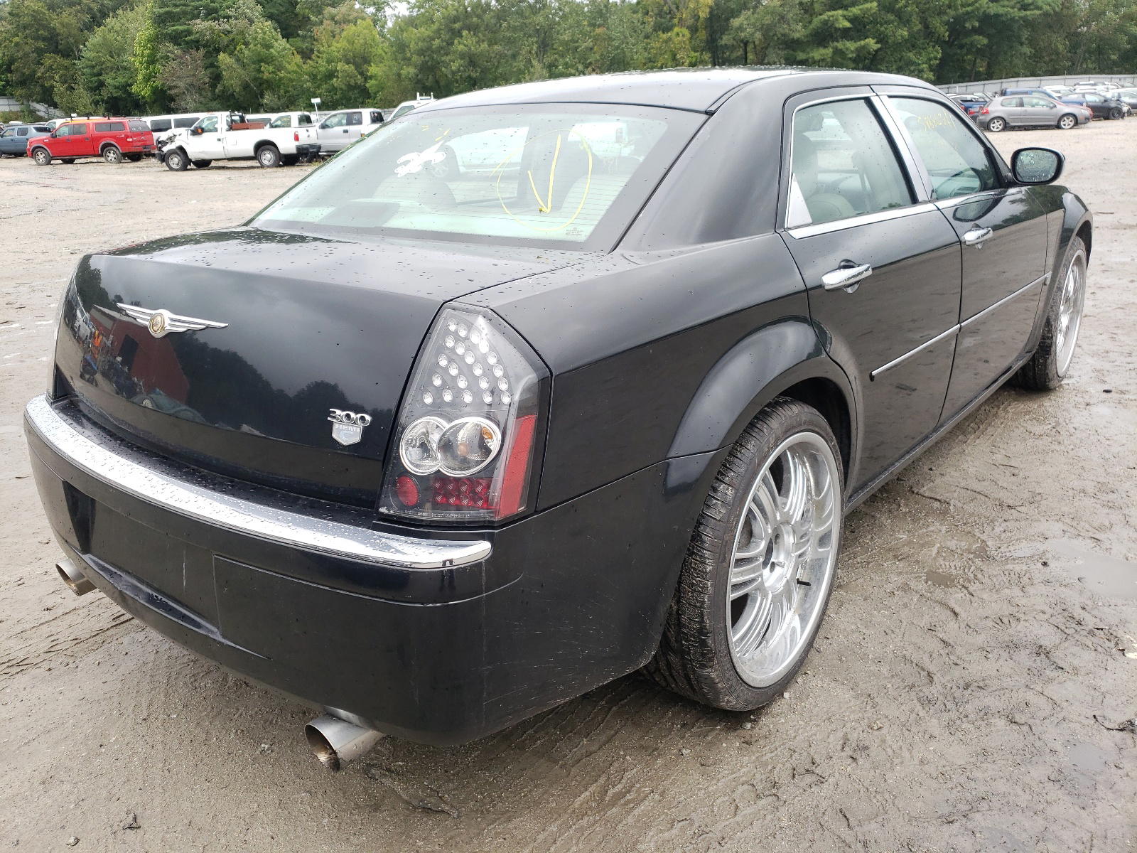 Photo 4 from auction – 2005 CHRYSLER 300C with VIN 2C3JA63H95H620861
