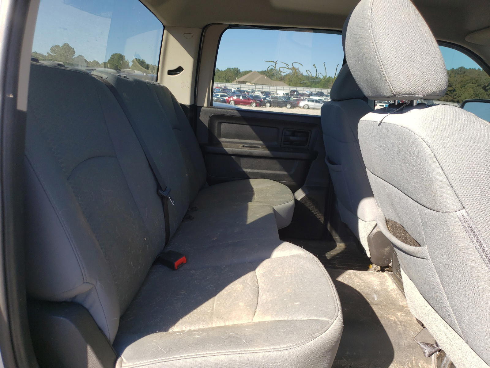 Photo 6 from auction – 2014 RAM 1500 ST with VIN 1C6RR7KT8ES106633