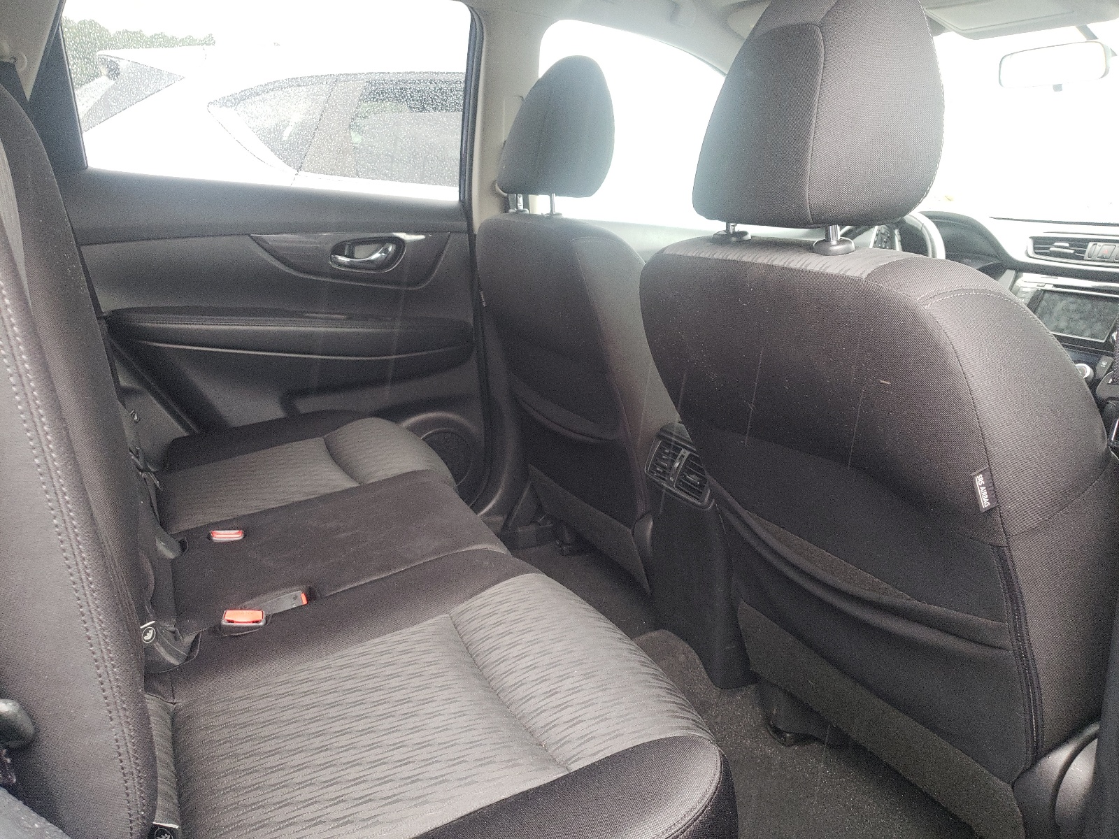 Photo 6 from auction – 2018 NISSAN ROGUE S with VIN JN8AT2MVXJW309698